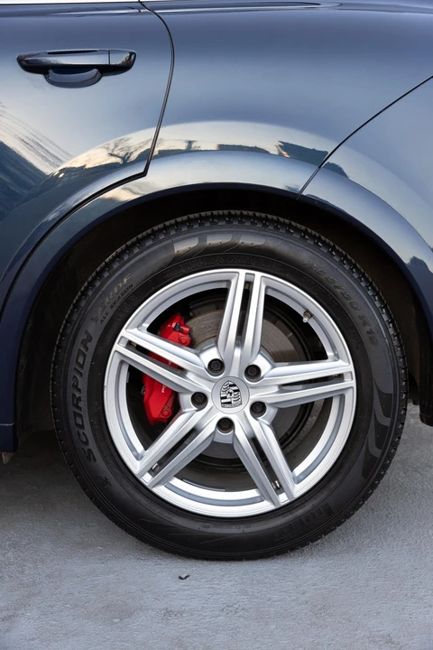 2014 Porsche 958 Cayenne GTS - Image 22 of 28