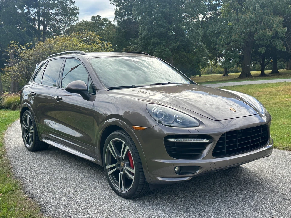 2014 Porsche 958 Cayenne GTS - Image 24 of 24
