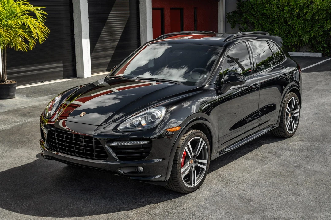 2014 Porsche 958 Cayenne GTS - Image 4 of 31