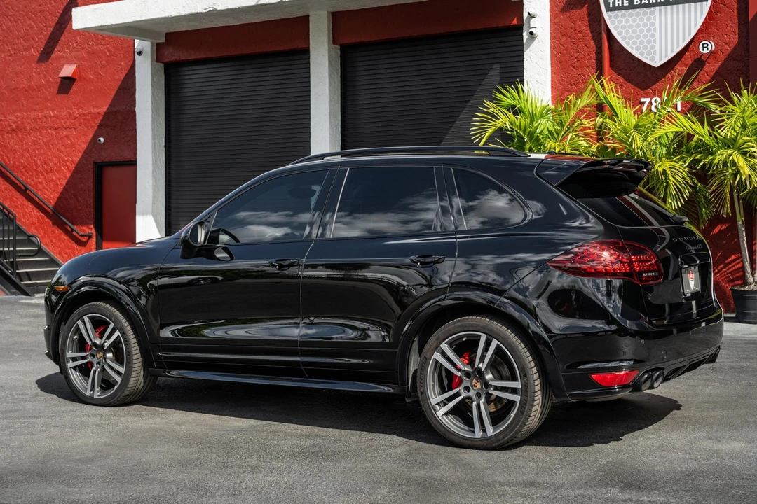 2014 Porsche 958 Cayenne GTS - Image 11 of 31