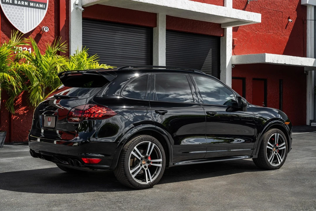 2014 Porsche 958 Cayenne GTS - Image 18 of 31
