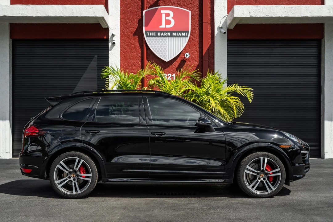 2014 Porsche 958 Cayenne GTS - Image 19 of 31