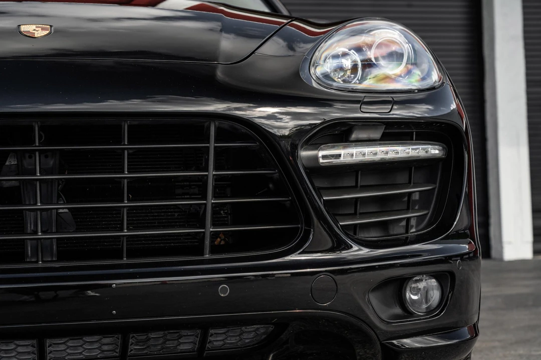 2014 Porsche 958 Cayenne GTS - Image 26 of 31