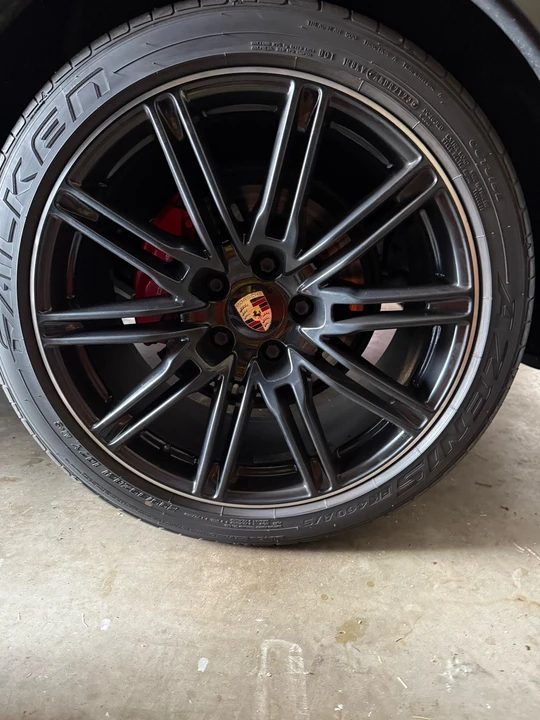 2014 Porsche 958 Cayenne GTS - Image 12 of 31