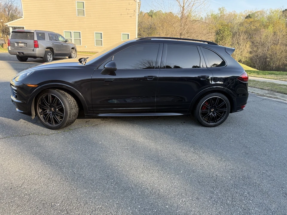 2014 Porsche 958 Cayenne GTS - Image 3 of 31