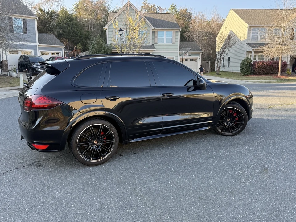 2014 Porsche 958 Cayenne GTS - Image 6 of 31