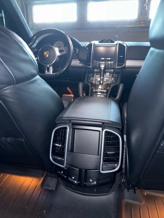 2014 Porsche 958 Cayenne GTS - Image 16 of 31