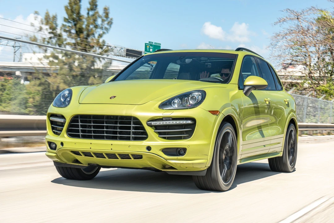 2014 Porsche 958 Cayenne GTS - Image 2 of 31