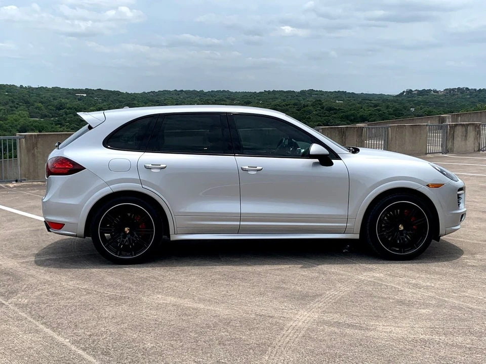 2014 Porsche 958 Cayenne GTS - Image 3 of 12