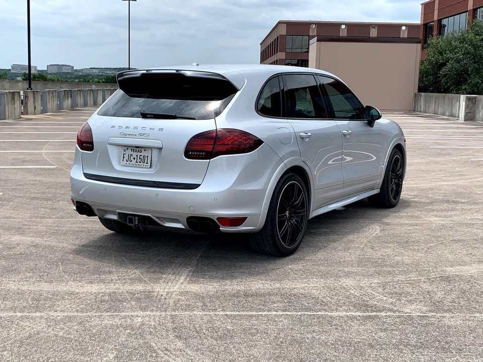2014 Porsche 958 Cayenne GTS - Image 4 of 12