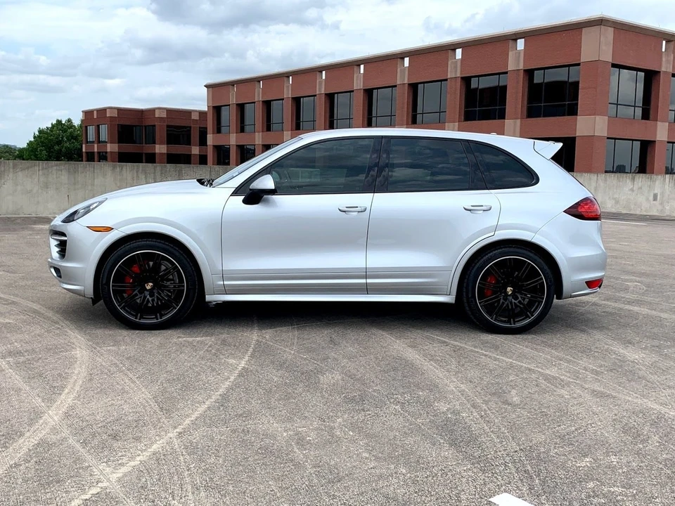 2014 Porsche 958 Cayenne GTS - Image 6 of 12