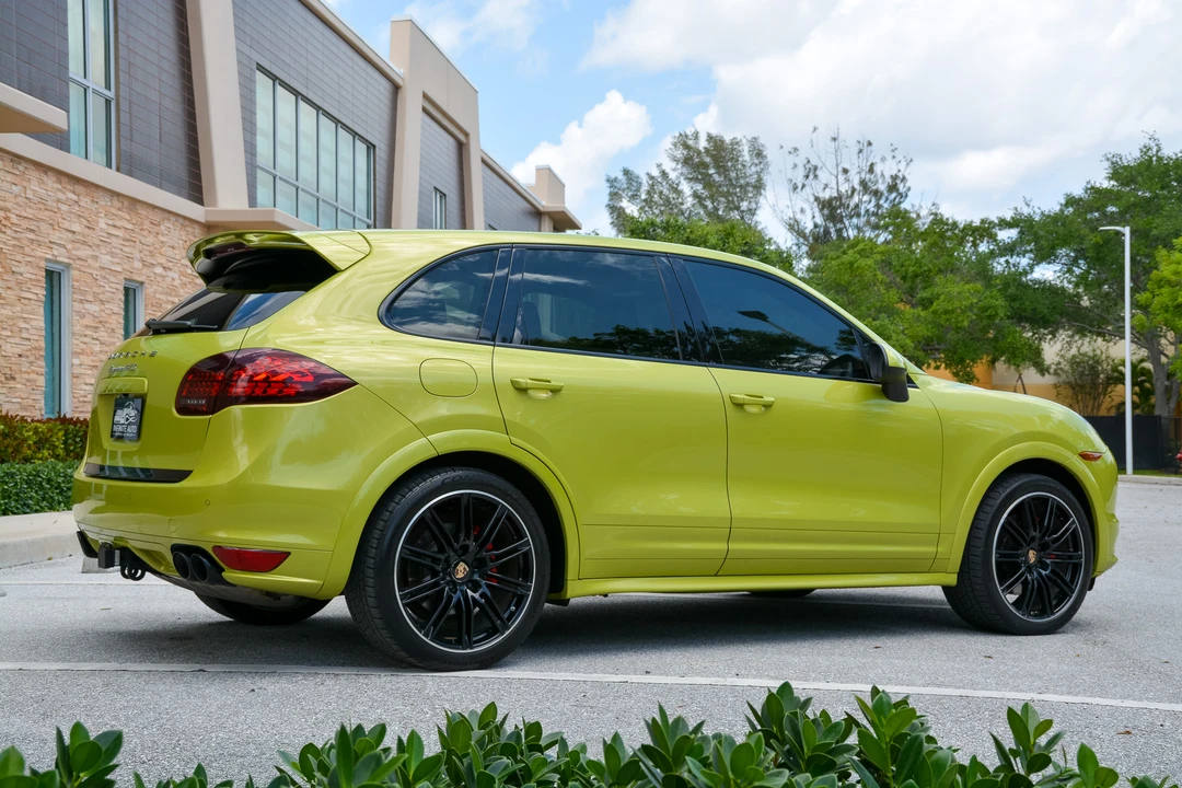 2014 Porsche 958 Cayenne GTS - Image 9 of 31