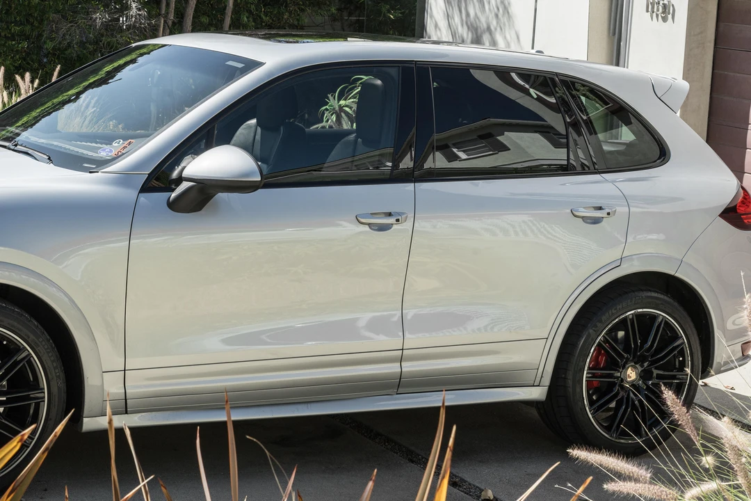 2014 Porsche 958 Cayenne GTS - Image 9 of 31