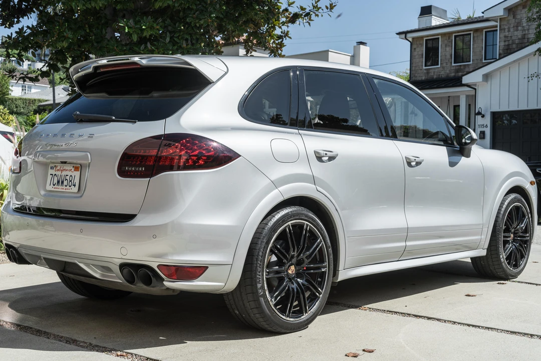 2014 Porsche 958 Cayenne GTS - Image 7 of 31