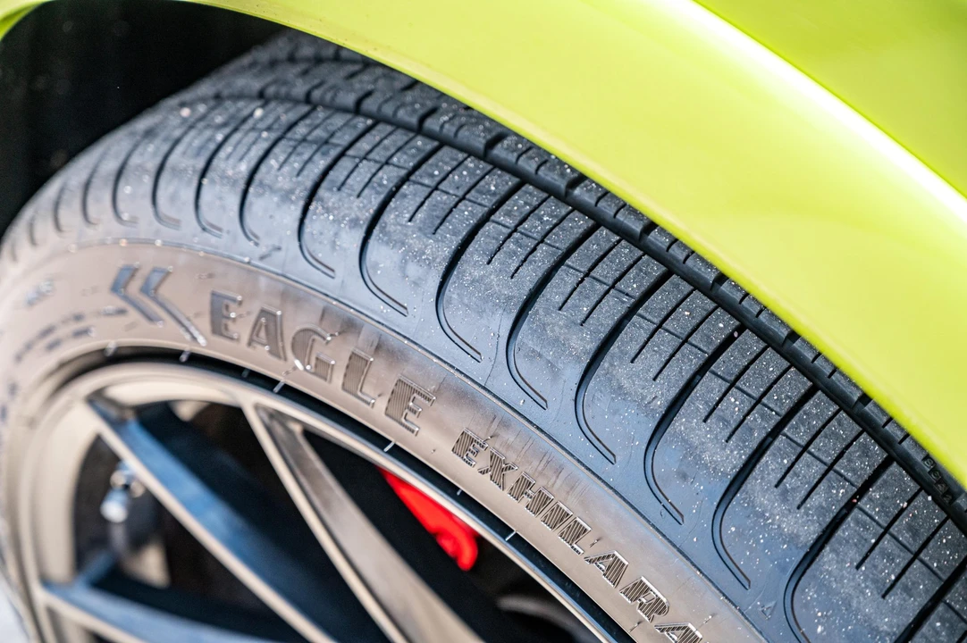 2014 Porsche 958 Cayenne GTS - Image 19 of 31