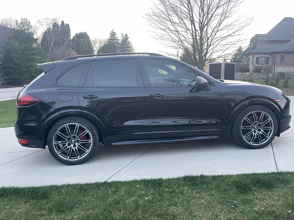2014 Porsche 958 Cayenne GTS - Image 12 of 31