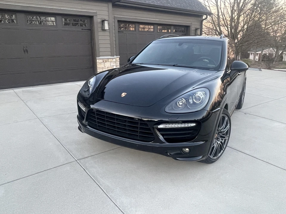 2014 Porsche 958 Cayenne GTS - Image 6 of 31