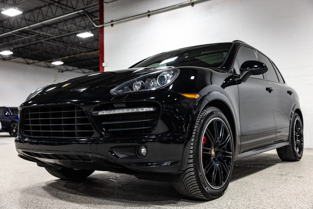 2014 Porsche 958 Cayenne GTS - Image 10 of 31