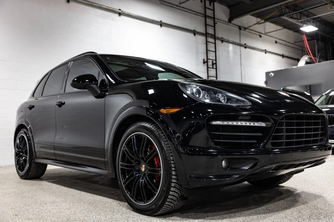 2014 Porsche 958 Cayenne GTS - Image 14 of 31