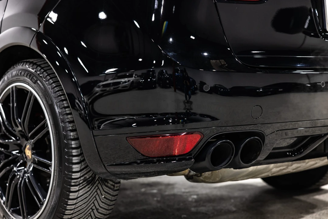 2014 Porsche 958 Cayenne GTS - Image 30 of 31
