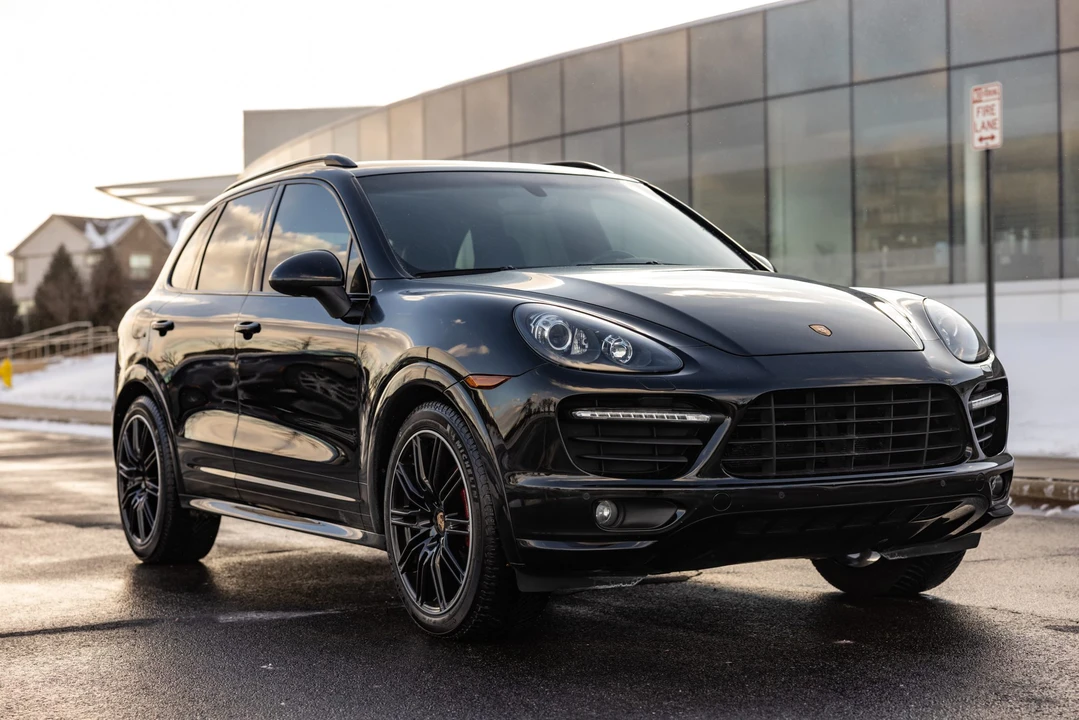 2014 Porsche 958 Cayenne GTS - Image 3 of 31