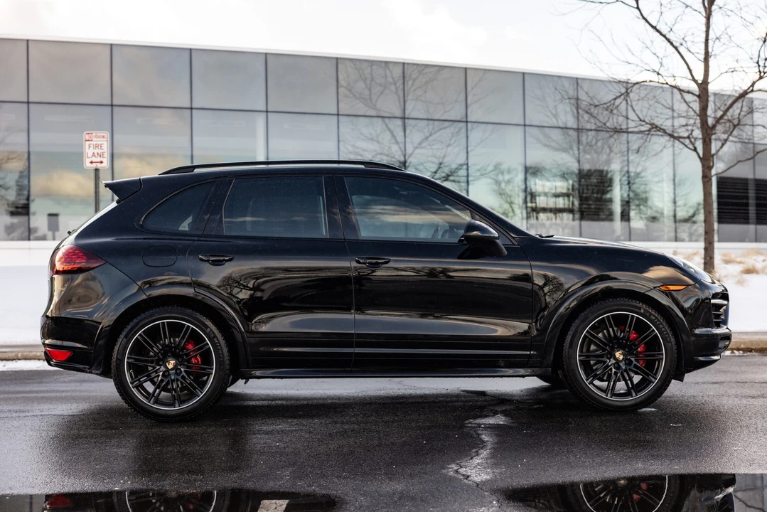 2014 Porsche 958 Cayenne GTS - Image 4 of 31