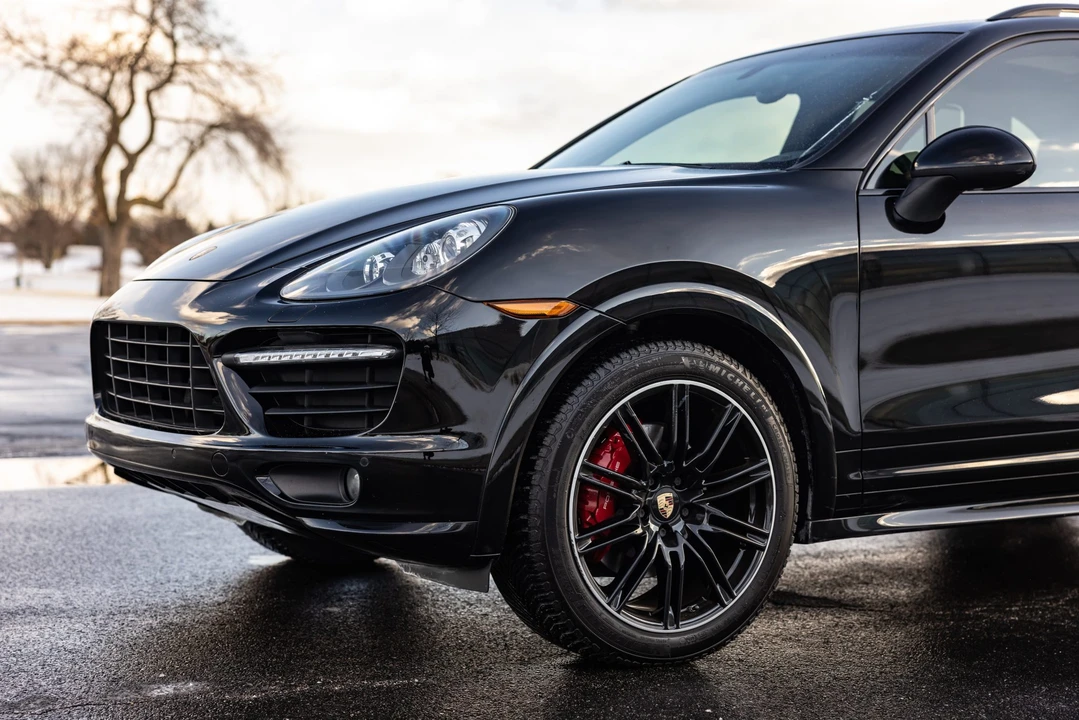 2014 Porsche 958 Cayenne GTS - Image 25 of 31