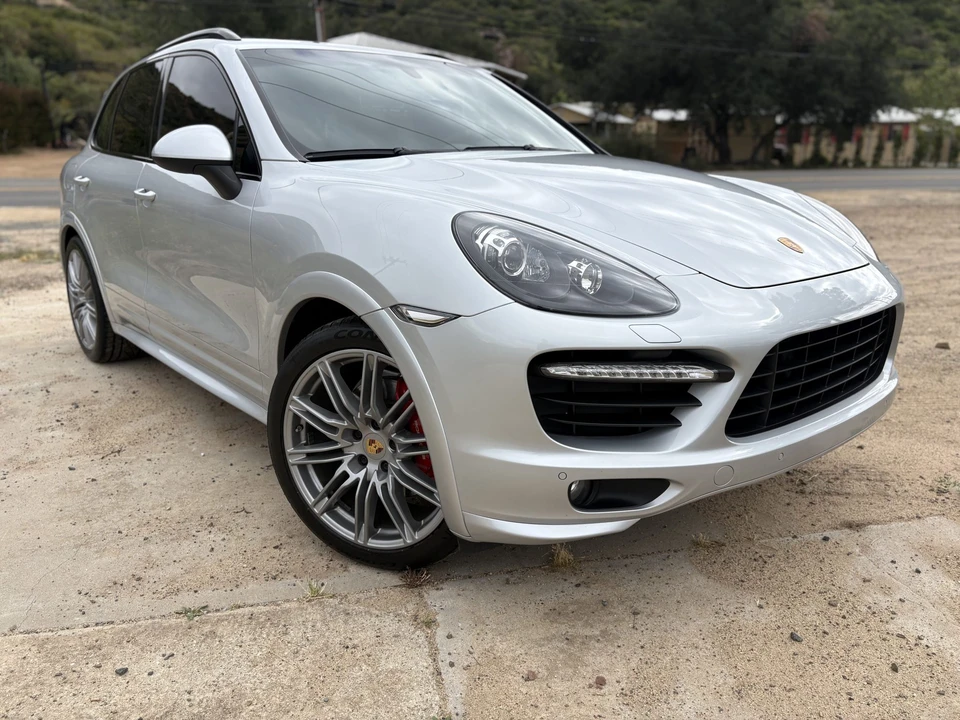 2014 Porsche 958 Cayenne GTS - Image 7 of 31