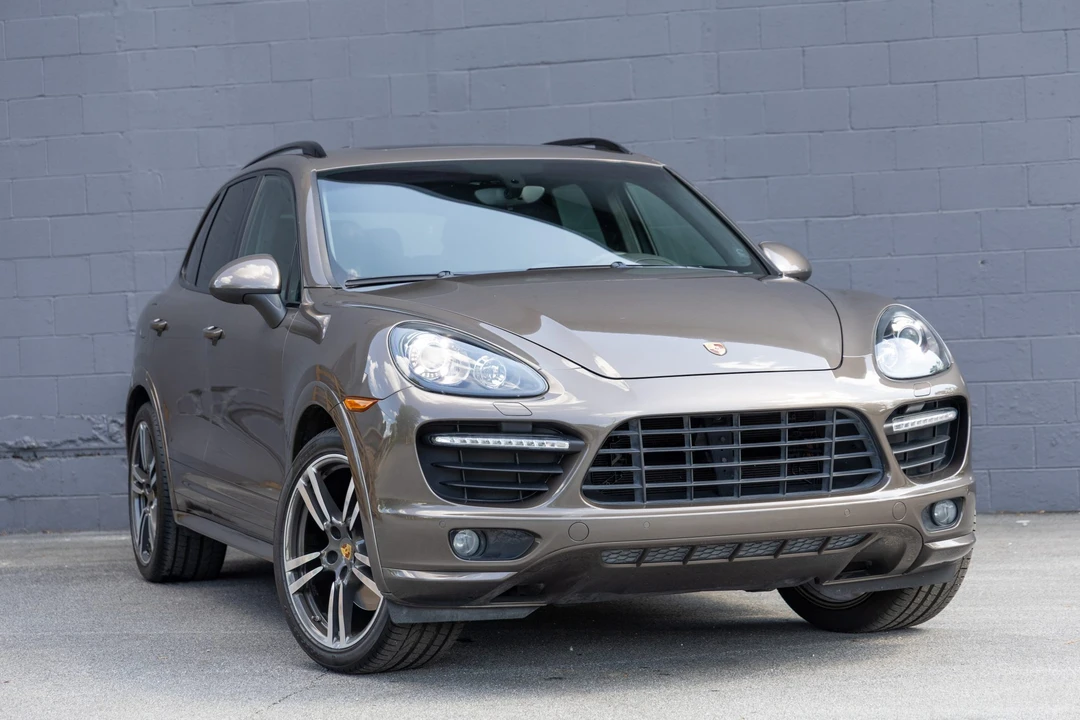 2014 Porsche 958 Cayenne GTS - Image 14 of 31