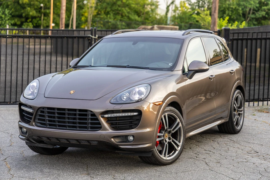 2014 Porsche 958 Cayenne GTS - Image 8 of 31