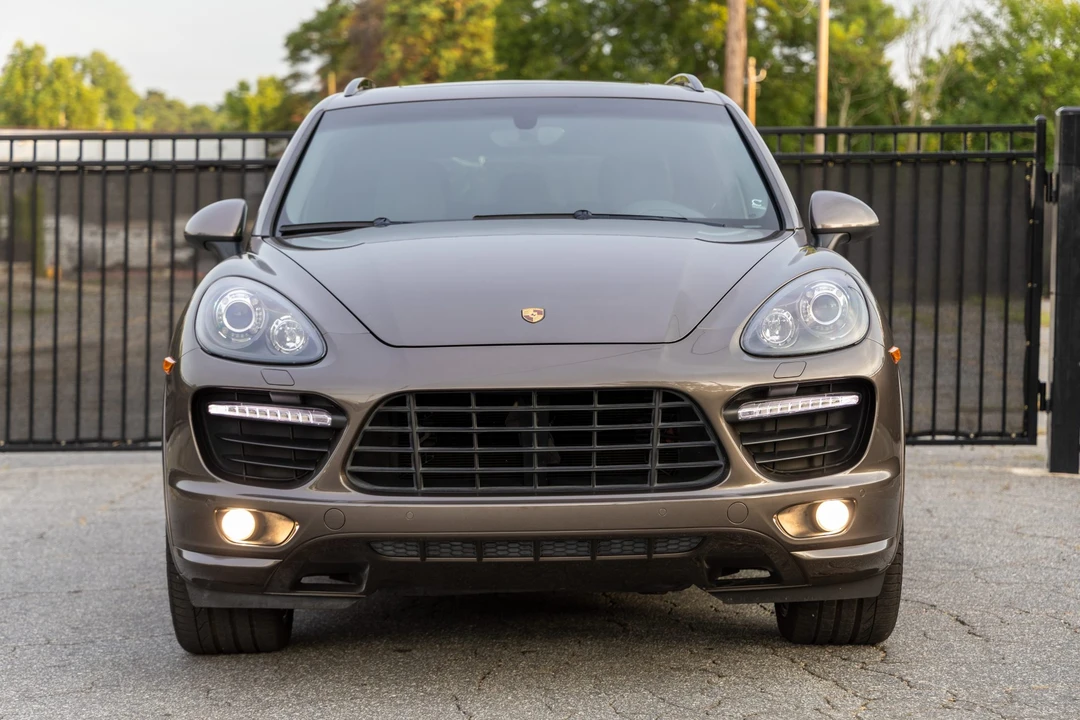 2014 Porsche 958 Cayenne GTS - Image 11 of 31