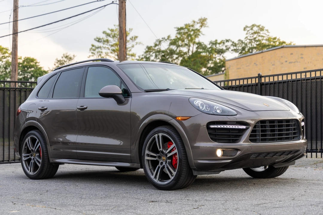 2014 Porsche 958 Cayenne GTS - Image 20 of 31