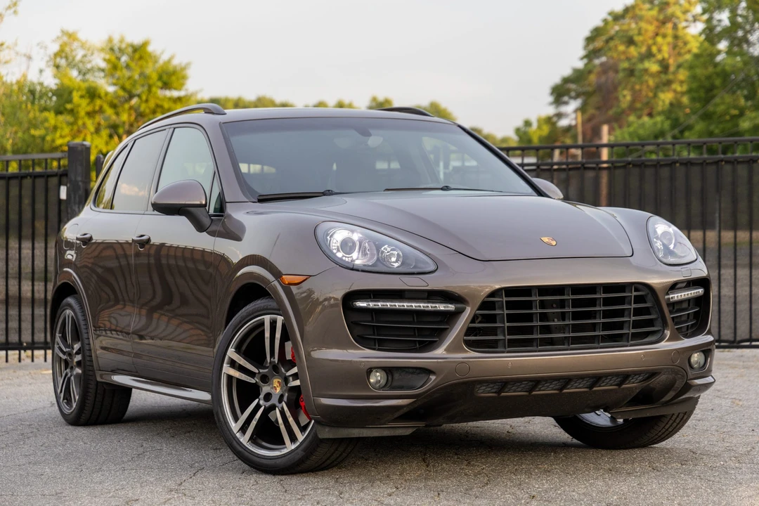 2014 Porsche 958 Cayenne GTS - Image 15 of 31