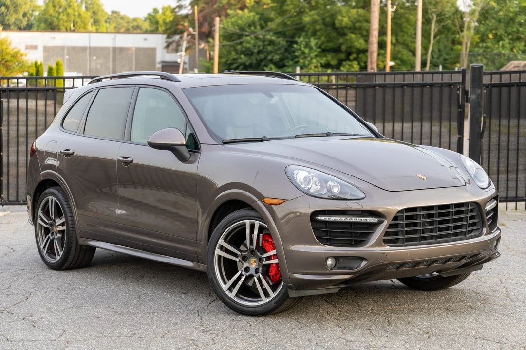 2014 Porsche 958 Cayenne GTS - Image 18 of 31