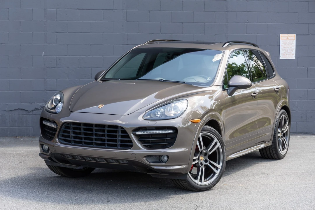 2014 Porsche 958 Cayenne GTS - Image 7 of 31