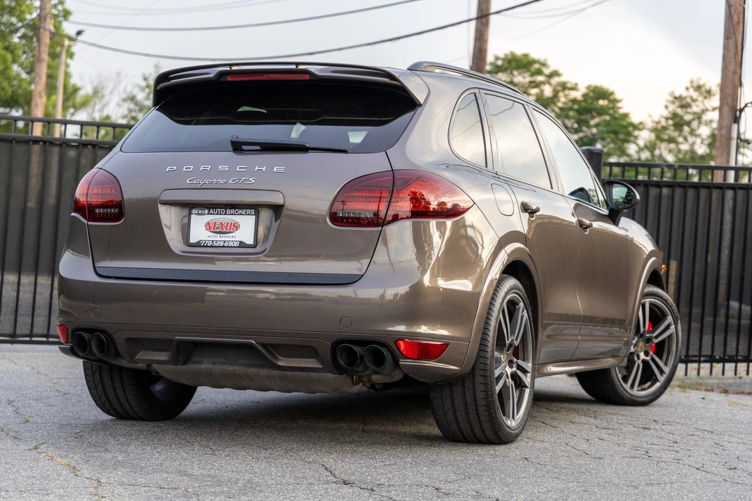 2014 Porsche 958 Cayenne GTS - Image 30 of 31