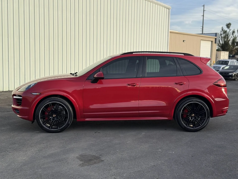 2014 Porsche 958 Cayenne GTS - Image 7 of 31