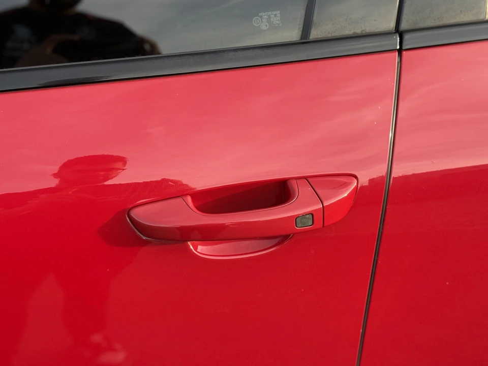 2014 Porsche 958 Cayenne GTS - Image 27 of 31