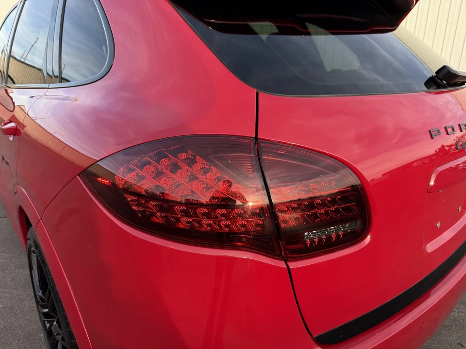 2014 Porsche 958 Cayenne GTS - Image 31 of 31
