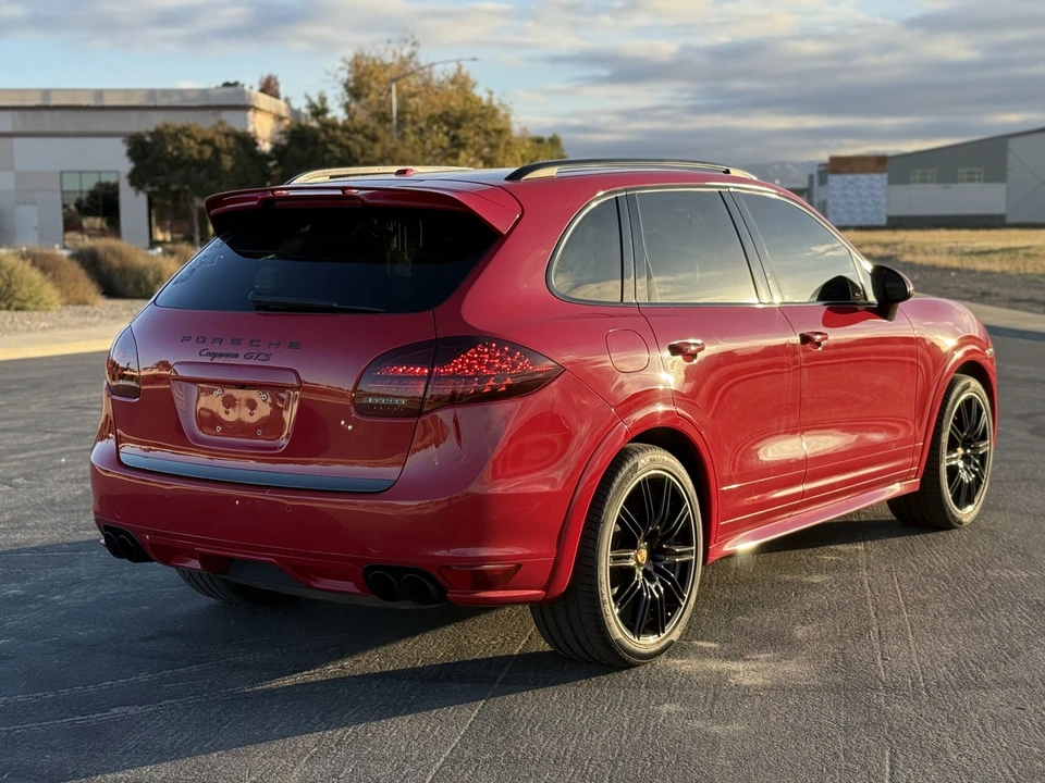 2014 Porsche 958 Cayenne GTS - Image 11 of 31