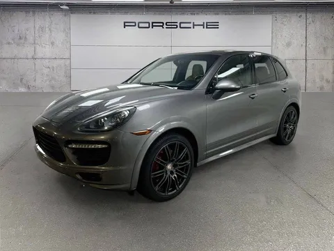 2014 Porsche Cayenne GTS