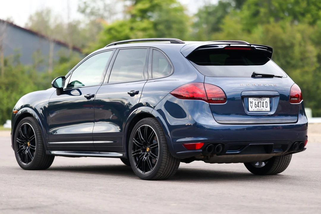 2014 Porsche 958 Cayenne GTS - Image 25 of 31