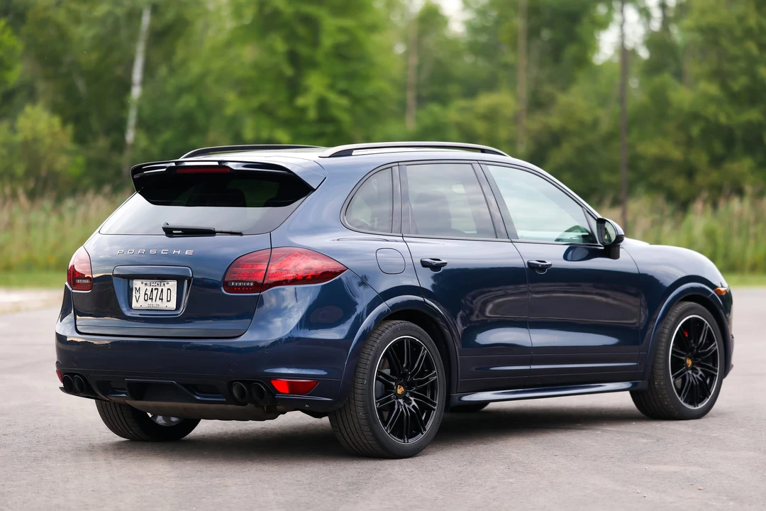 2014 Porsche 958 Cayenne GTS - Image 16 of 31