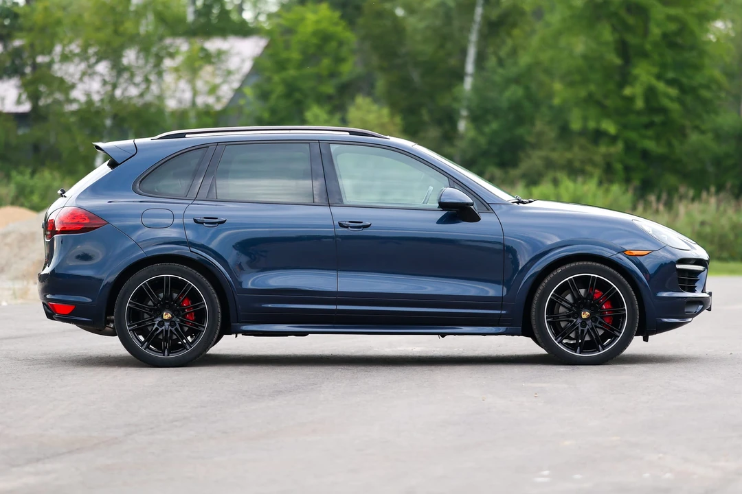 2014 Porsche 958 Cayenne GTS - Image 14 of 31