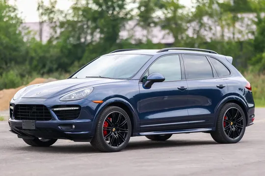 2014 Porsche Cayenne GTS