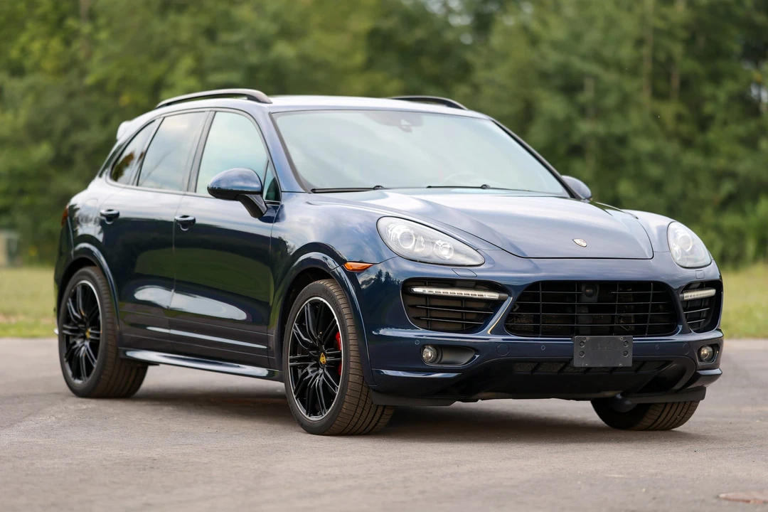 2014 Porsche 958 Cayenne GTS - Image 8 of 31