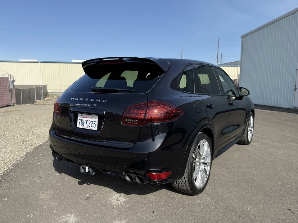 2014 Porsche 958 Cayenne GTS - Image 9 of 31