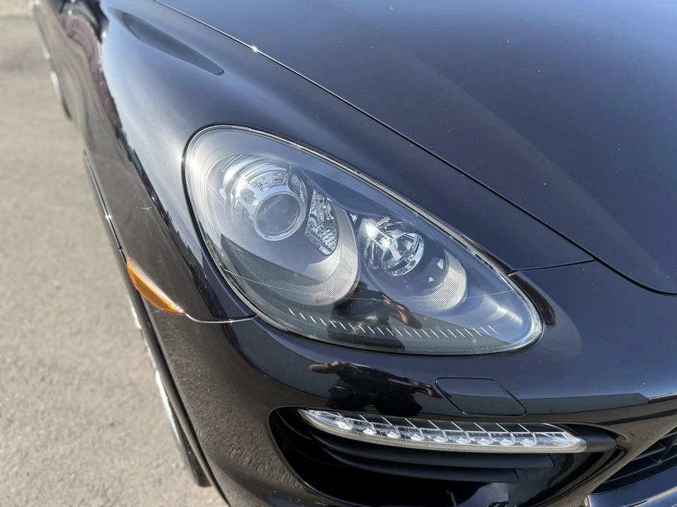 2014 Porsche 958 Cayenne GTS - Image 26 of 31