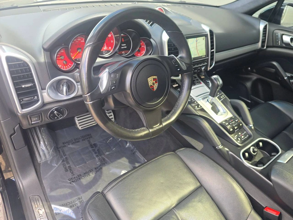 2014 Porsche 958 Cayenne GTS - Image 4 of 5