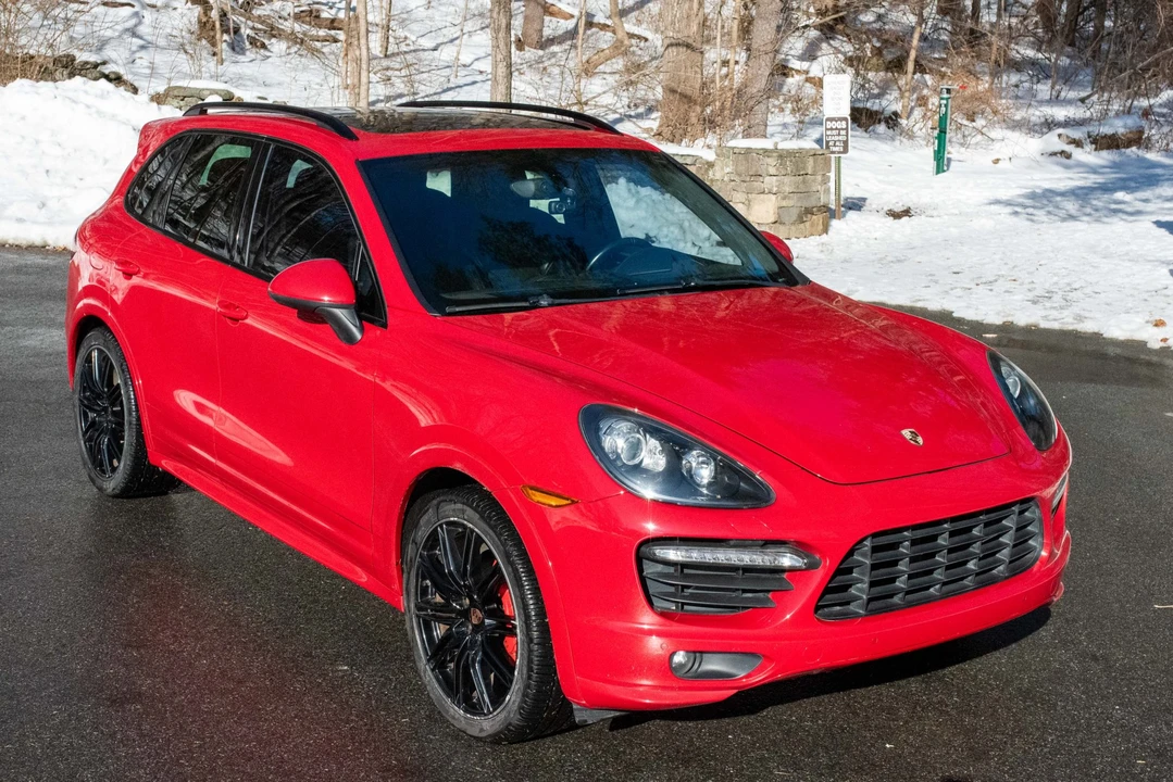 2014 Porsche 958 Cayenne GTS - Image 27 of 31